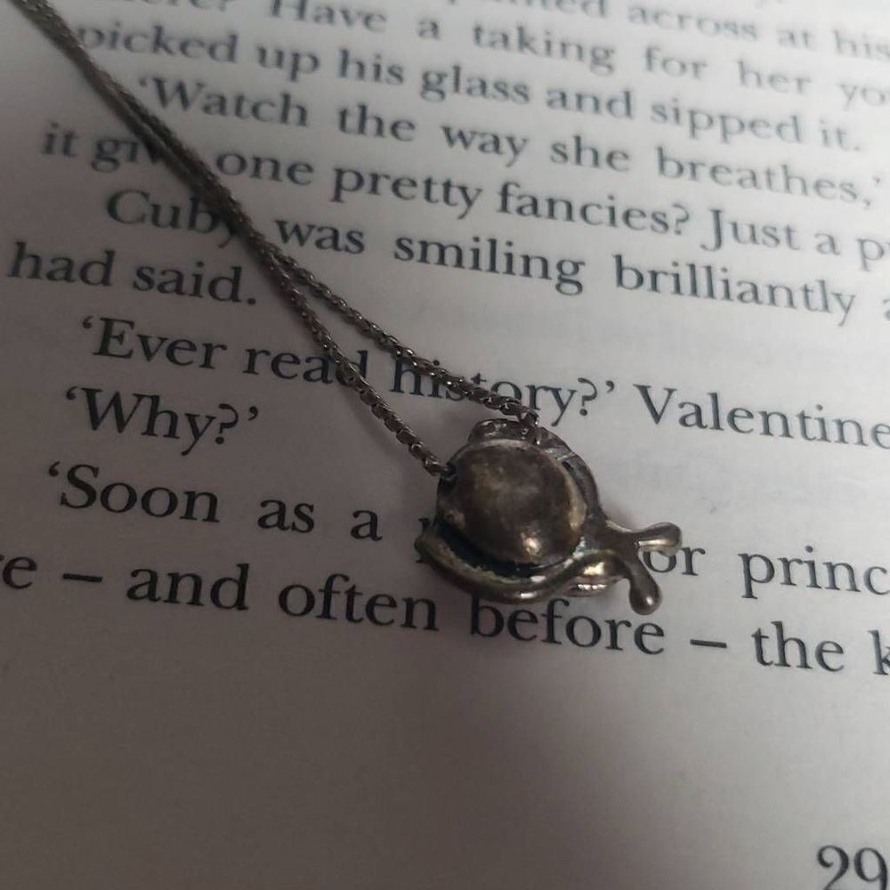 Lady Bug Necklace - Picture 5 of 12